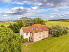 Field Barn Cottage